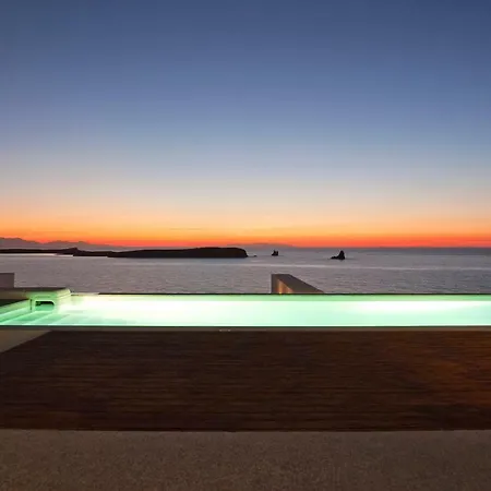 The Edge 5* Seafront Villas Ag.irini