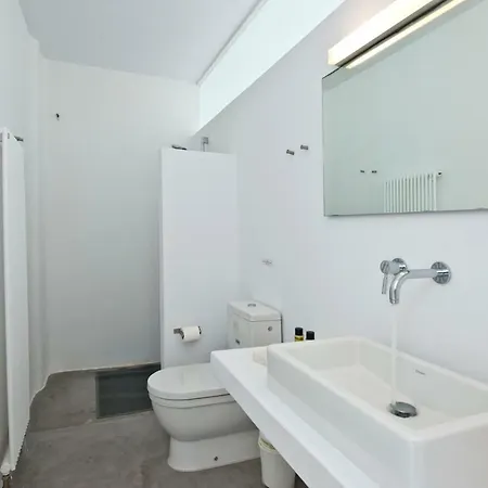 The Edge 5* Seafront Villas Ag.irini *